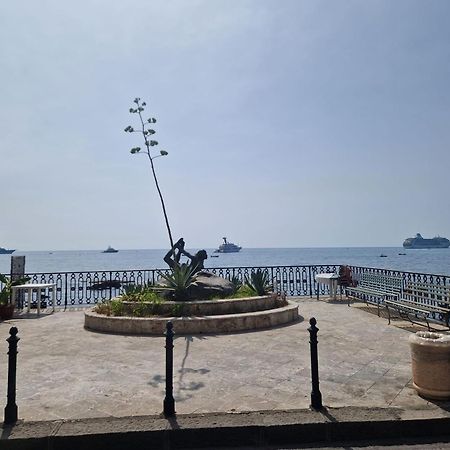 Ondina House Villa Giardini Naxos Exterior foto