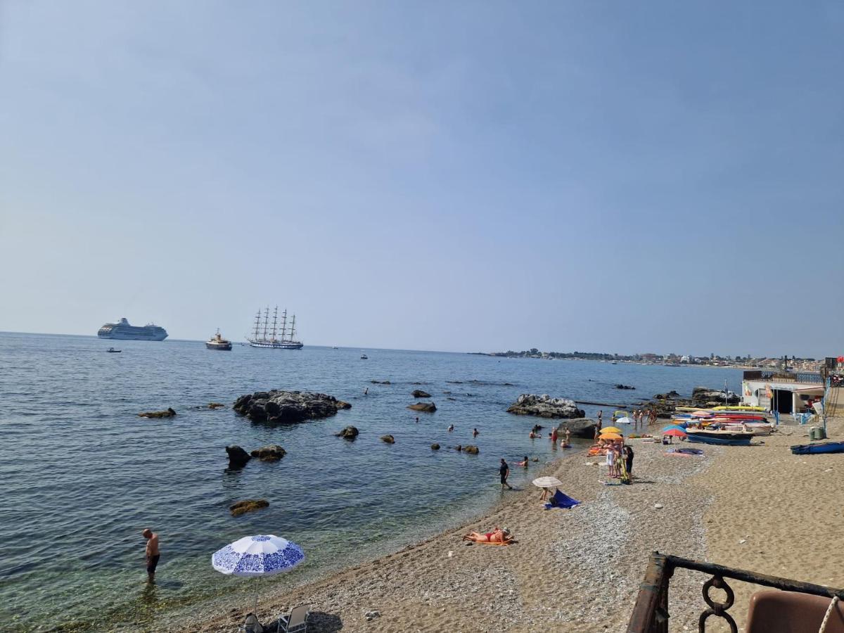 Ondina House Villa Giardini Naxos Exterior foto