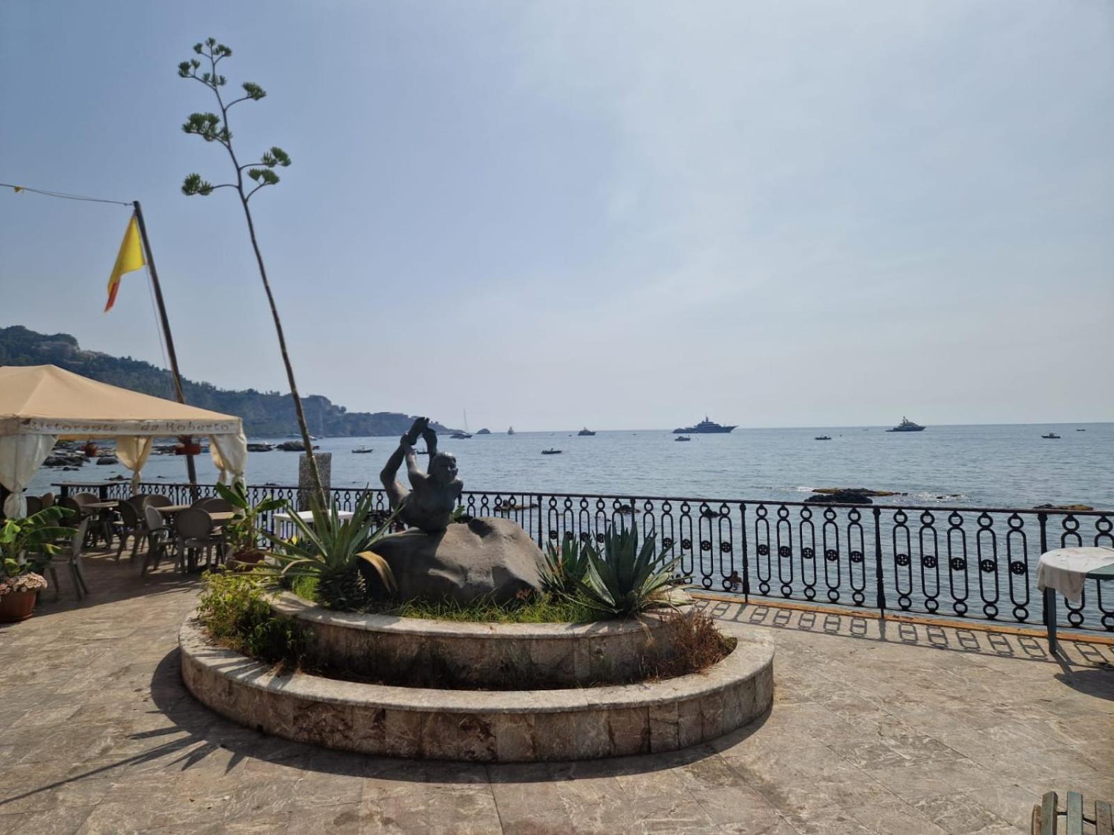 Ondina House Villa Giardini Naxos Exterior foto